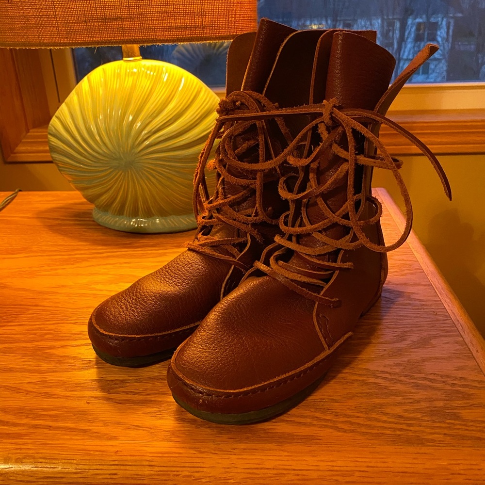Leather boots